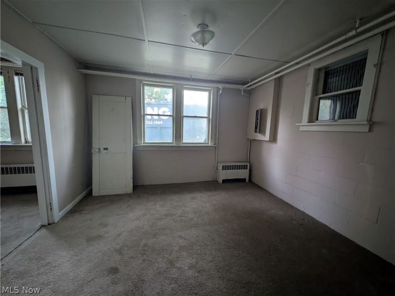 433 Allenford Street, Akron, OH 44314 Photo 13