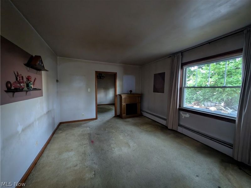 433 Allenford Street, Akron, OH 44314 Photo 2
