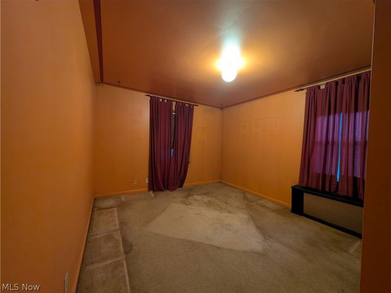 433 Allenford Street, Akron, OH 44314 Photo 8