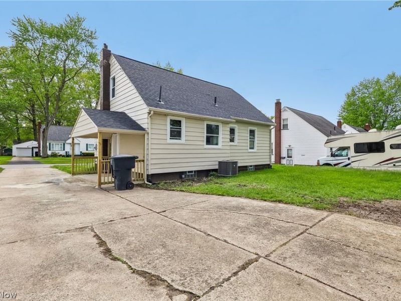 1130 Riverview Street NW, Warren, OH 44485 Photo 27