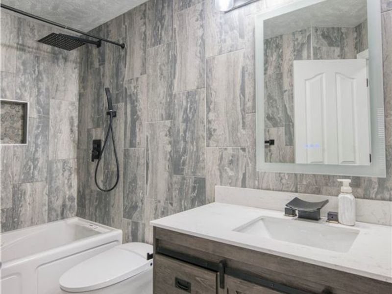 3082 Willowbrook, Aurora, OH 44202 Photo 21