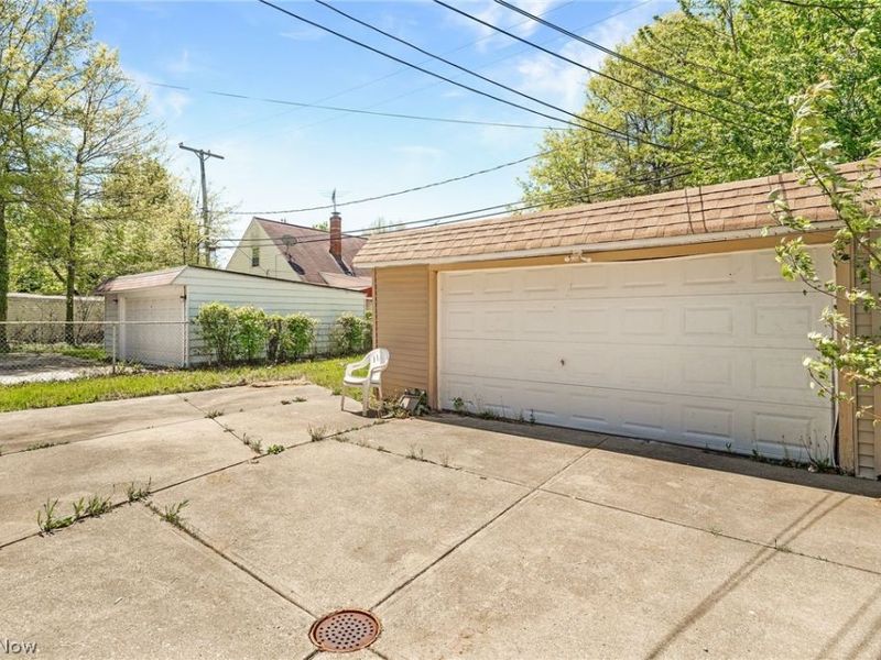 414 E 222nd Street, Euclid, OH 44123 Photo 26