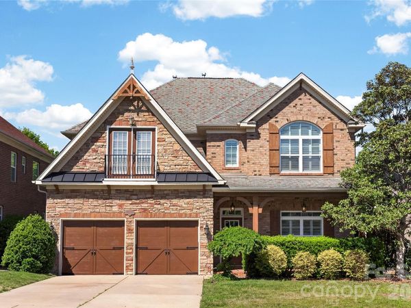 2279 Barrowcliffe Drive NW, Concord, NC 28027
