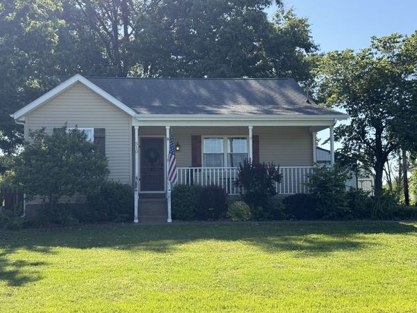 510 Zola Road, Harrisburg, IL 62946