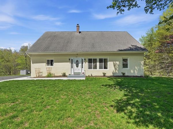 54 Taylor St, Granby, MA 01033