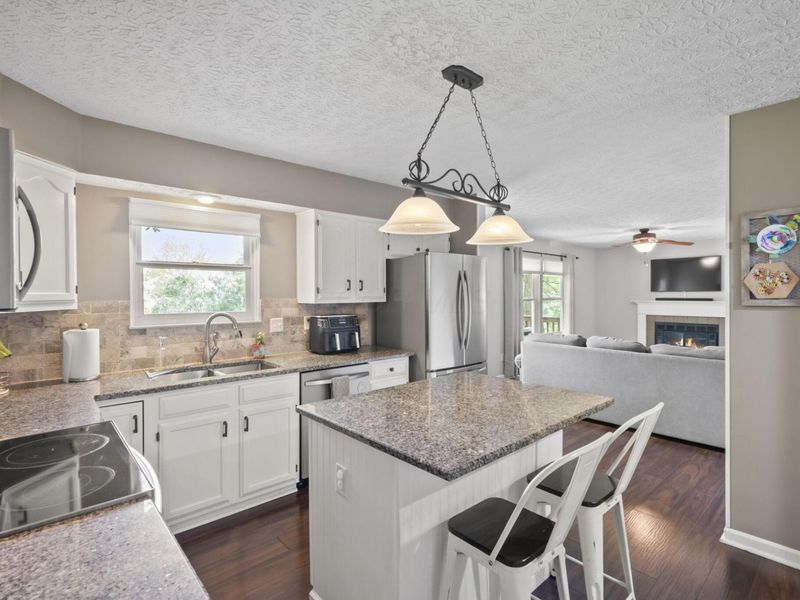 1939 Dina Court, Powell, OH 43065 Photo 5