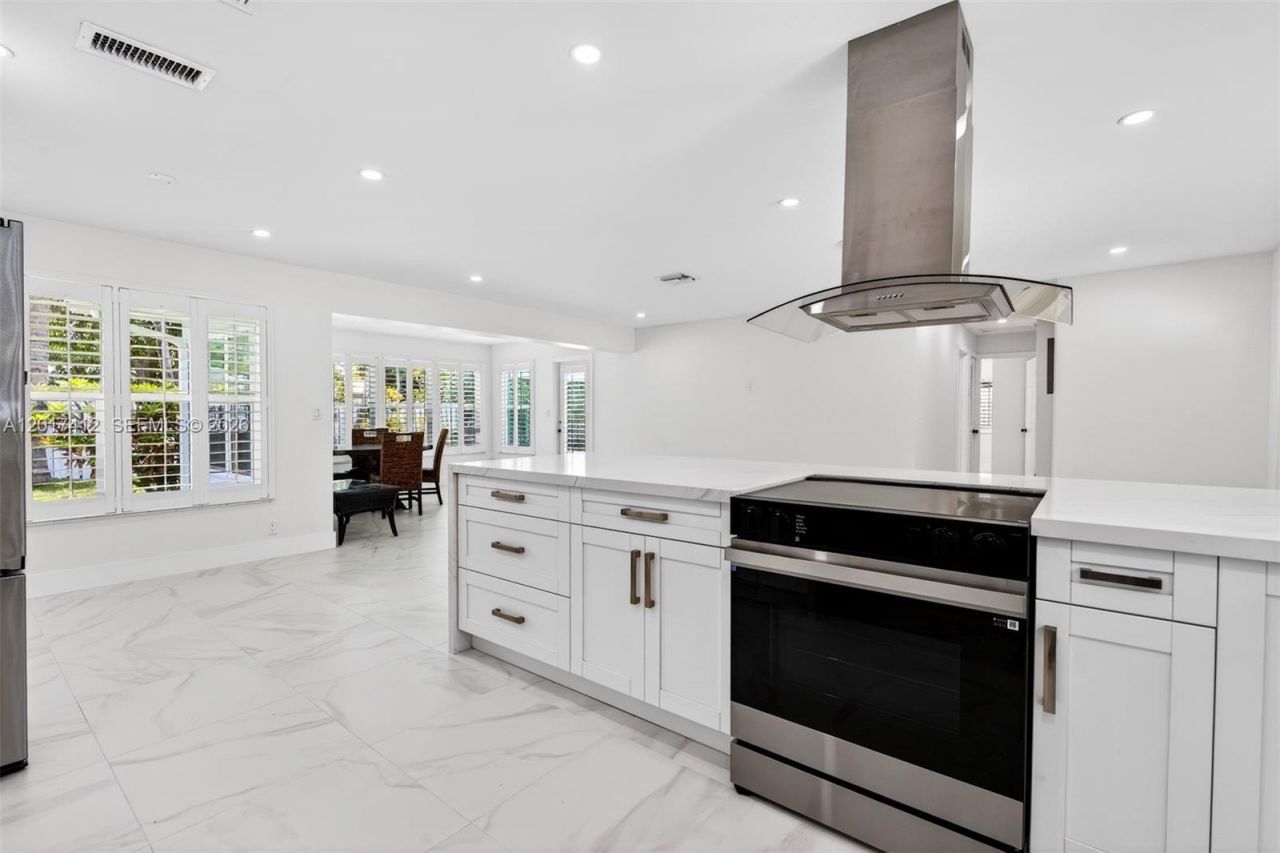 4010 NE 22nd Ave, Lighthouse Point, FL 33064 Photo