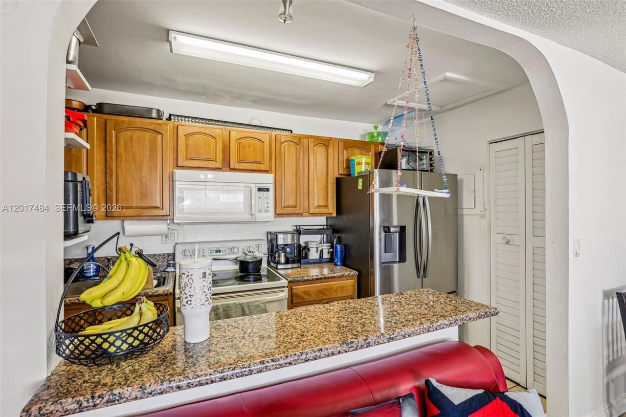 4520 NW 79th Ave , Unit 2D, Doral, FL 33166 Photo