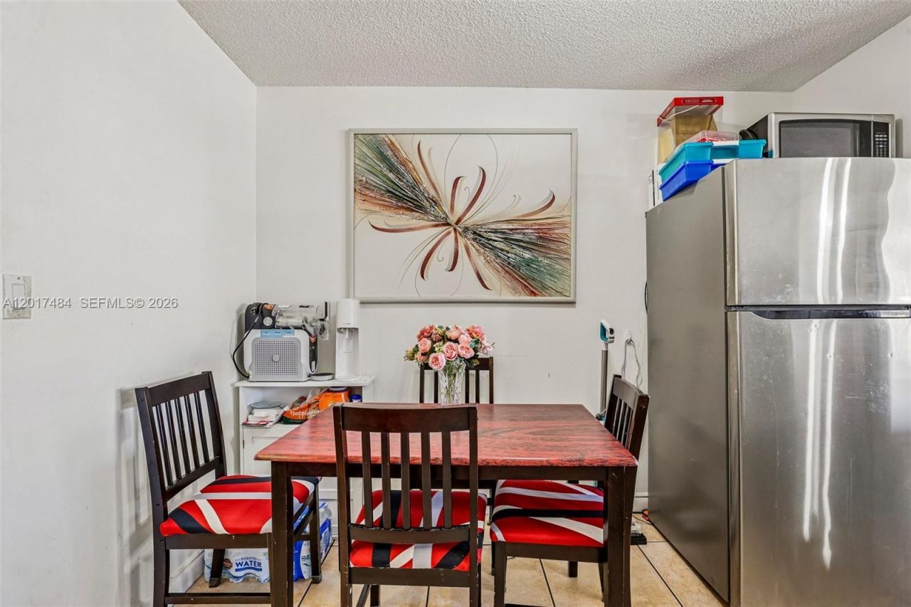 4520 NW 79th Ave , Unit 2D, Doral, FL 33166 Photo