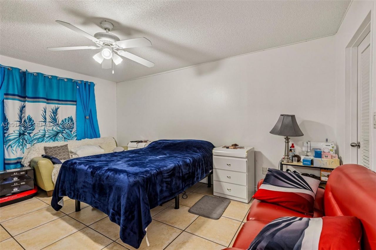4520 NW 79th Ave , Unit 2D, Doral, FL 33166 Photo