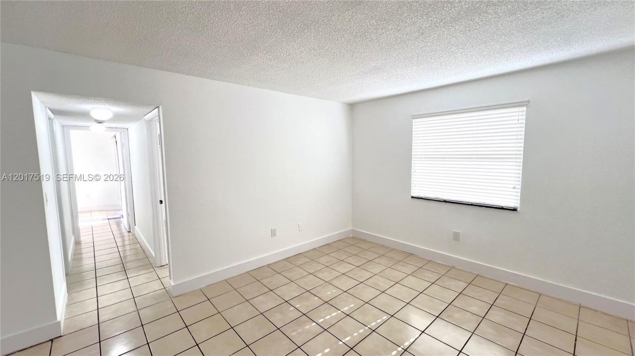 680 NW 114th Ave , Unit 203, Sweetwater, FL 33172 Photo