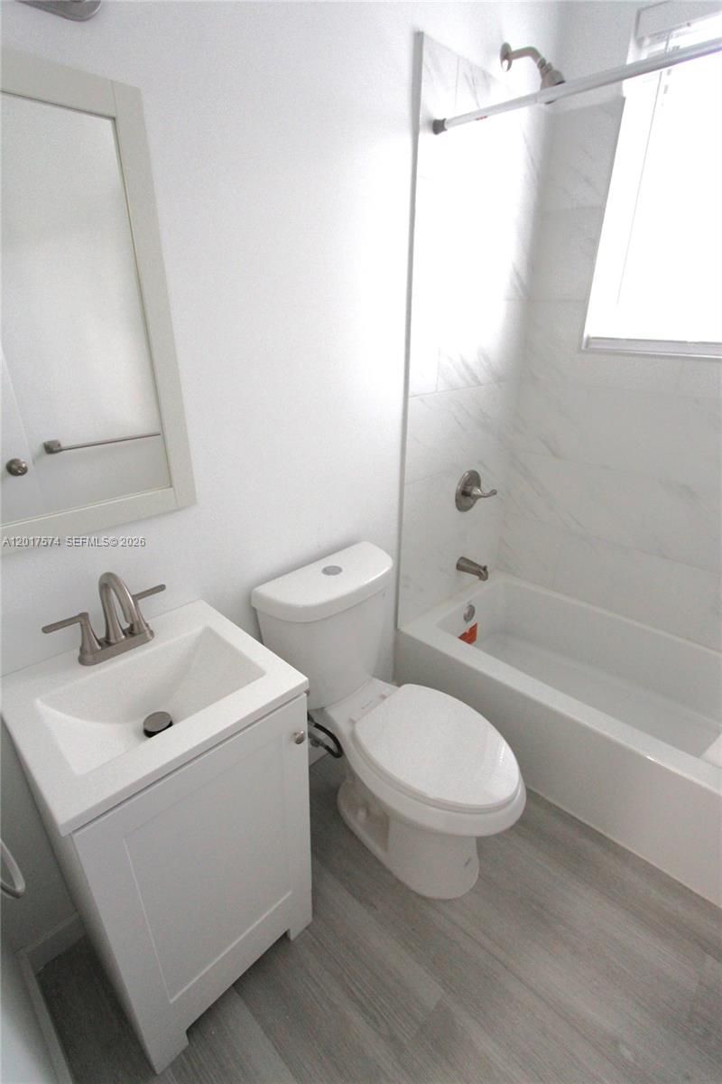 1115 Euclid Ave , Unit 17, Miami Beach, FL 33139 Photo