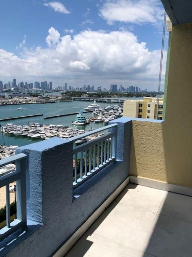 90 Alton Rd , Unit 1604, Miami Beach, FL 33139 Photo