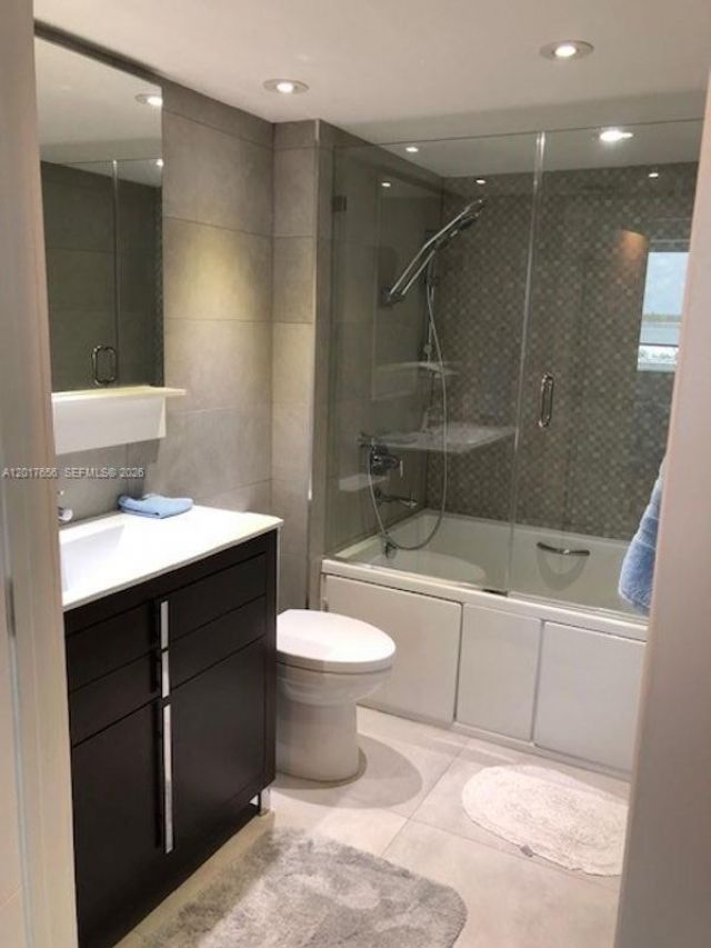 90 Alton Rd , Unit 1604, Miami Beach, FL 33139 Photo