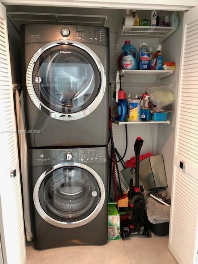 90 Alton Rd , Unit 1604, Miami Beach, FL 33139 Photo