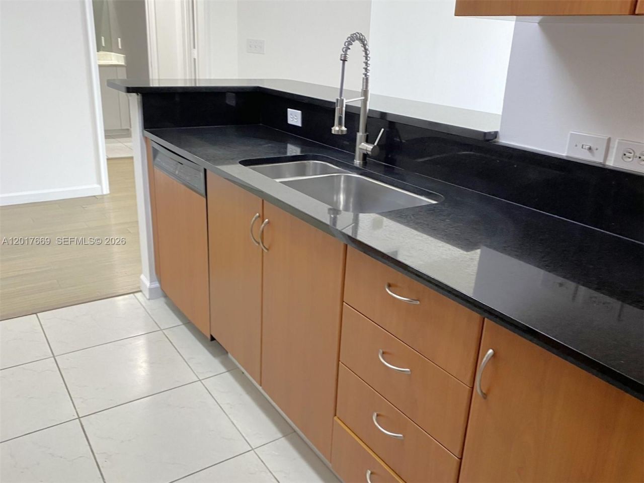 18800 NE 29th Ave , Unit 1028, Aventura, FL 33180 Photo