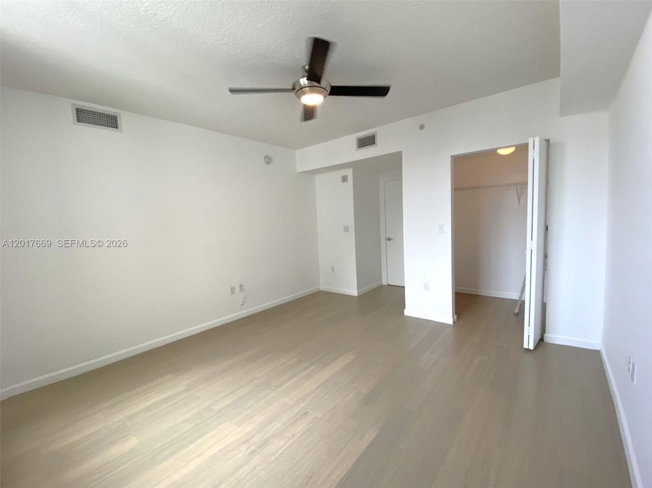 18800 NE 29th Ave , Unit 1028, Aventura, FL 33180 Photo