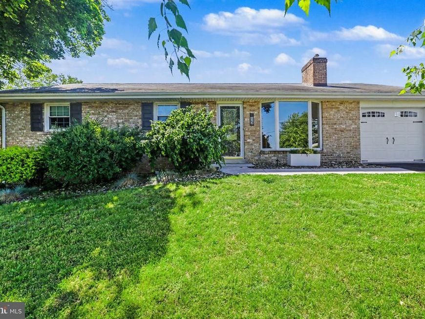 13 Ewell Drive, East Berlin, PA 17316 Main Photo