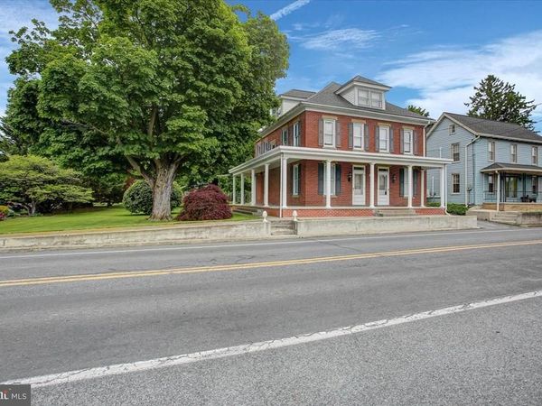15788 PENNSYLVANIA AVENUE, STATE LINE, PA 17263