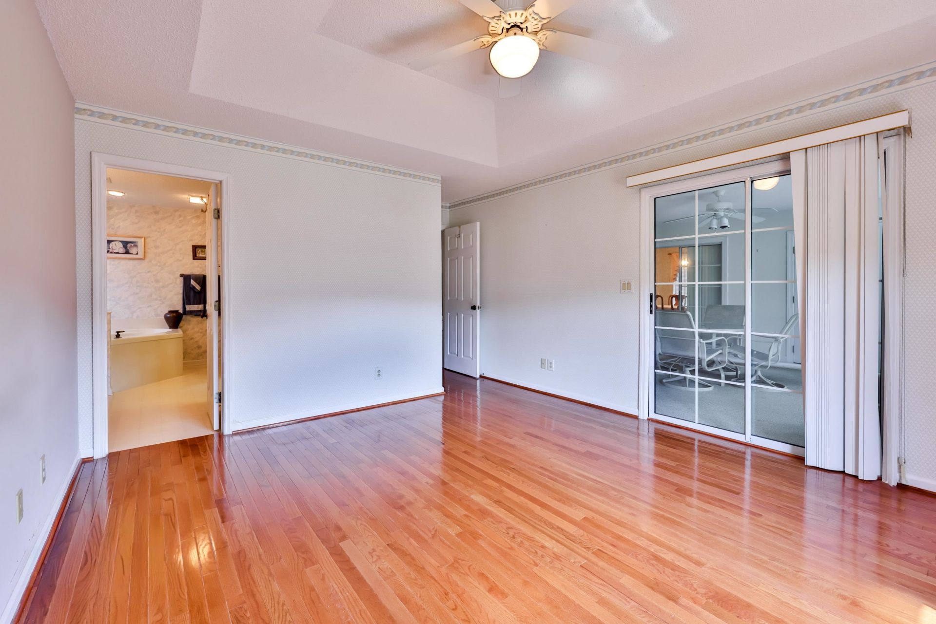 3182 River Bluff Ln.  Photo 8