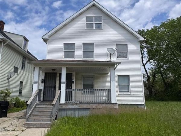 877 Rudyard Road , Cleveland, OH 44110