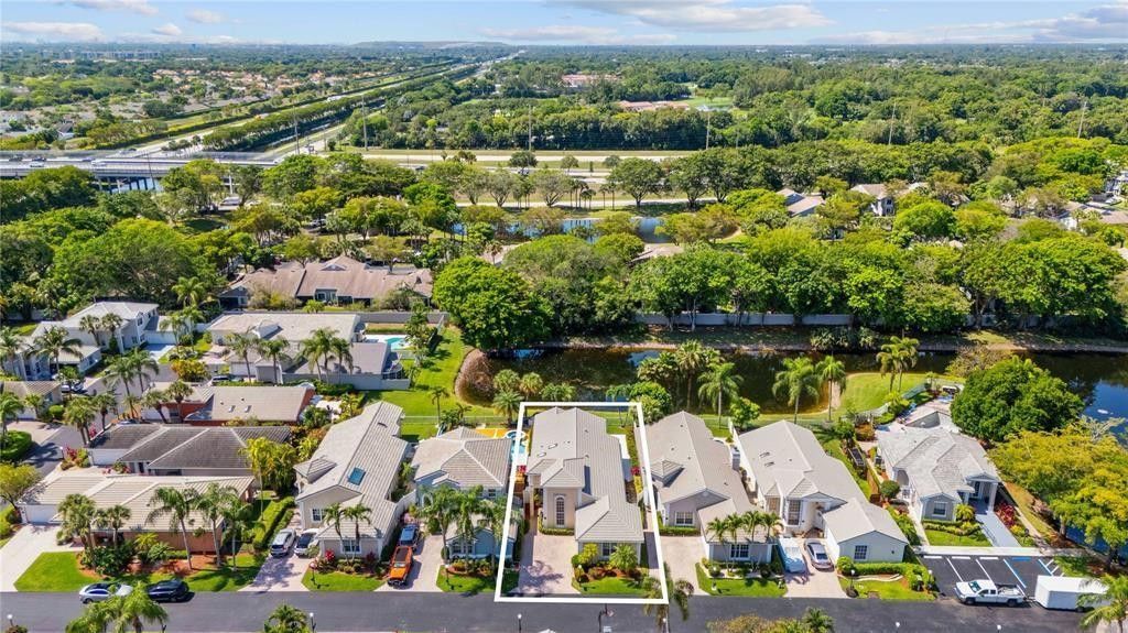 8170 Hampton Wood Drive, Boca Raton, FL 33433 Photo