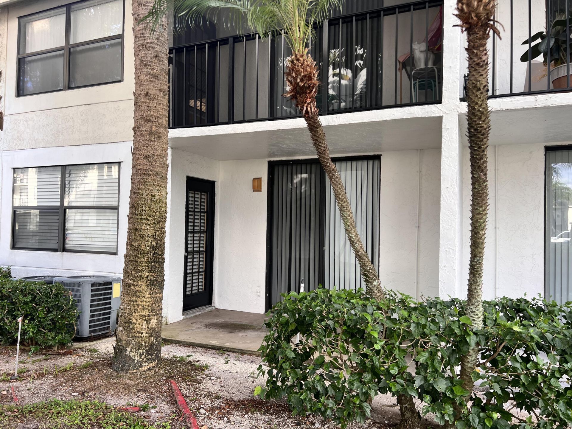 718 Executive Center Drive, Unit 111, West Palm Beach, FL 33401 Photo