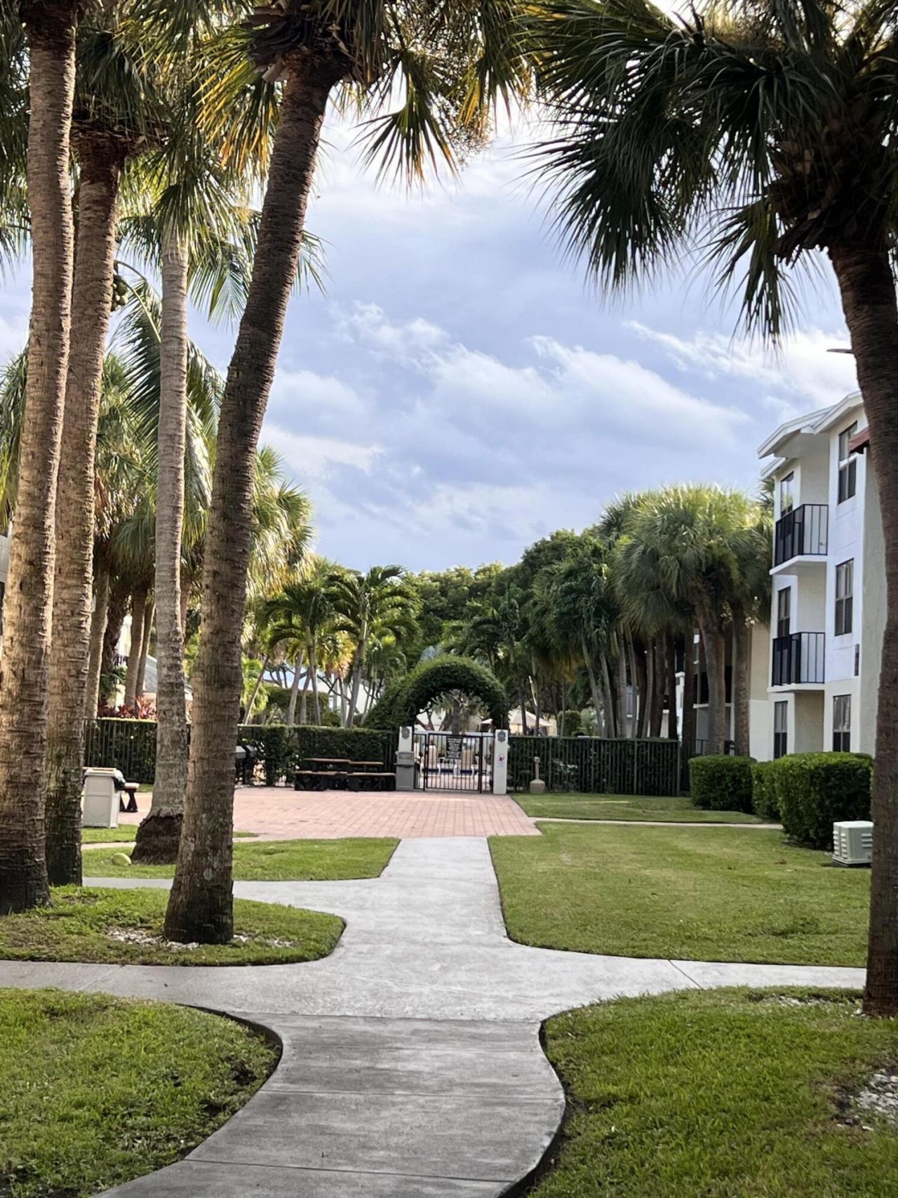 718 Executive Center Drive, Unit 111, West Palm Beach, FL 33401 Photo