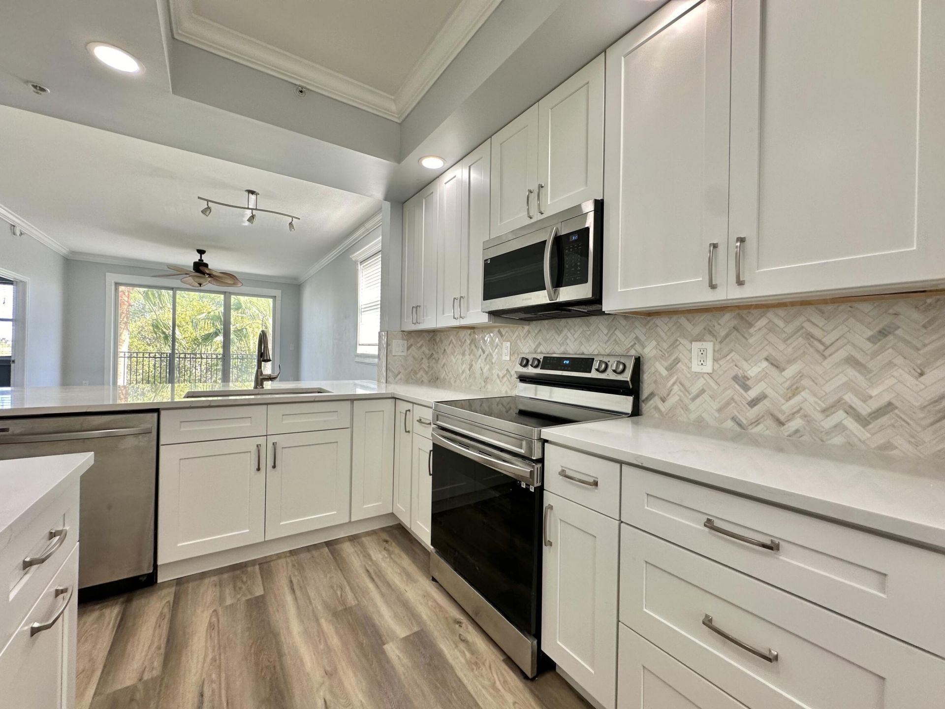 27 Royal Palm Way, Unit 406, Boca Raton, FL 33432 Photo