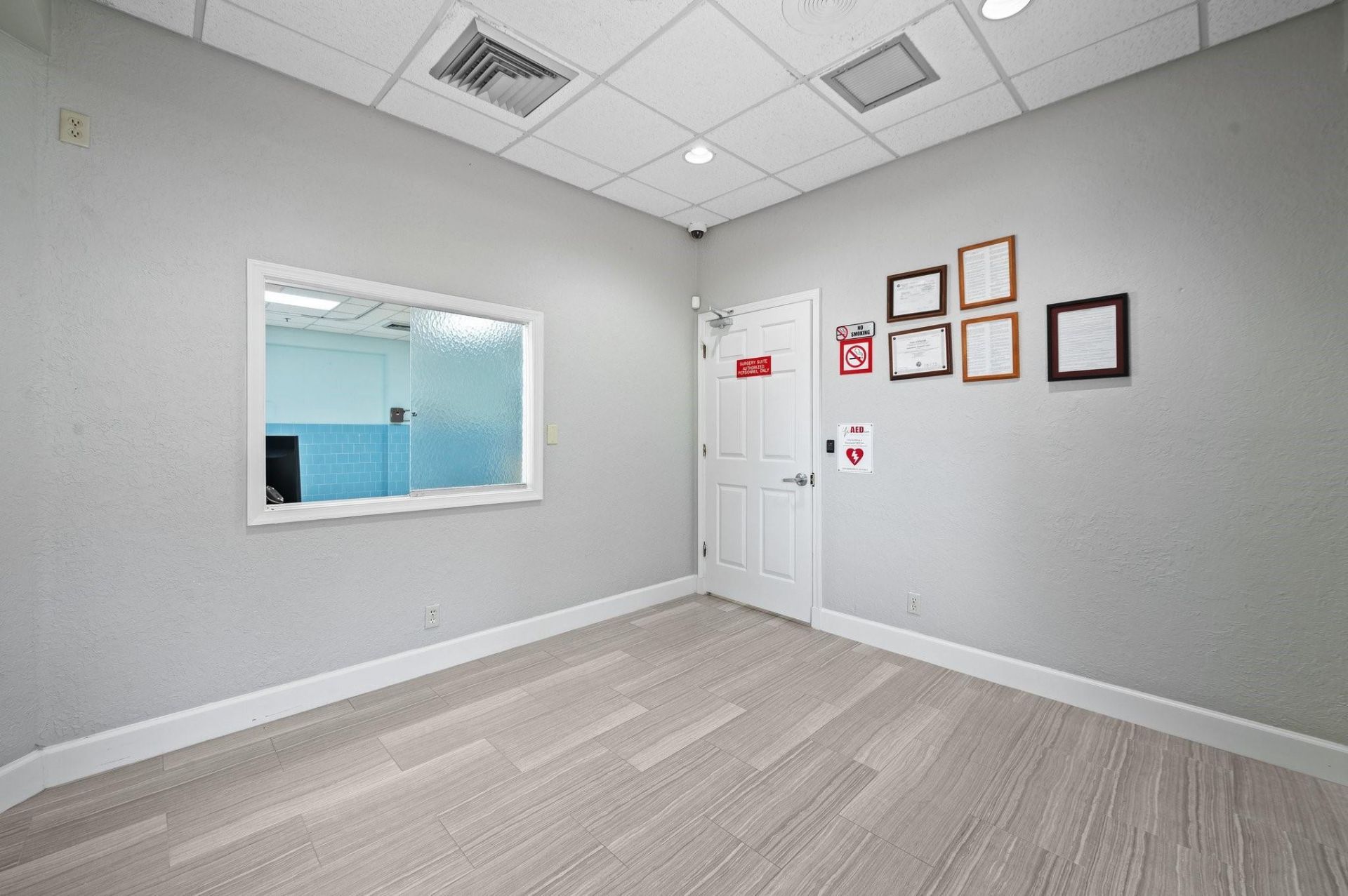 1501 Presidential Way, Unit 9, West Palm Beach, FL 33422 Photo