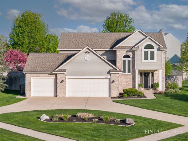 6145 Glengarry Drive SE, Caledonia, MI 49316