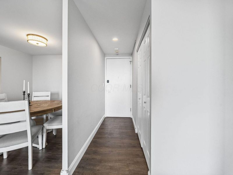 1000 Urlin Avenue, Unit 1515, Columbus, OH 43212 Photo 19