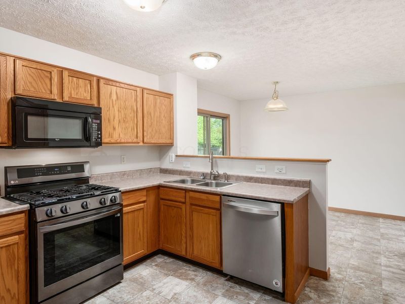 5515 Glenchester Drive, Galloway, OH 43119 Photo 18