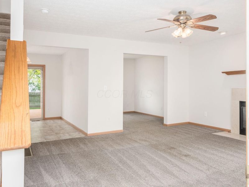 5515 Glenchester Drive, Galloway, OH 43119 Photo 4