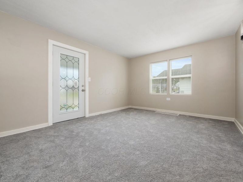 1140 Lindbergh Avenue, Zanesville, OH 43701 Photo 7