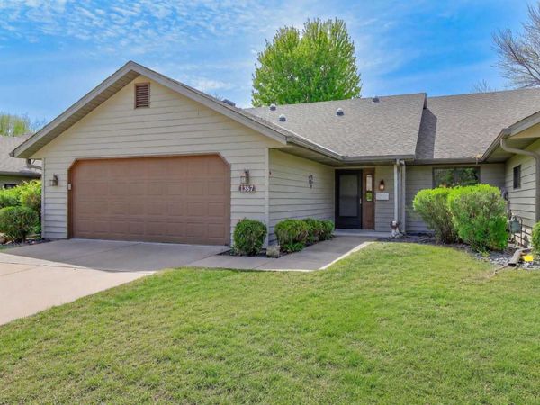 1367 Jackson Drive, Hastings, MN 55033