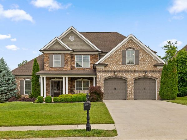 7997 Hampton Cove Drive, Ooltewah, TN 37363