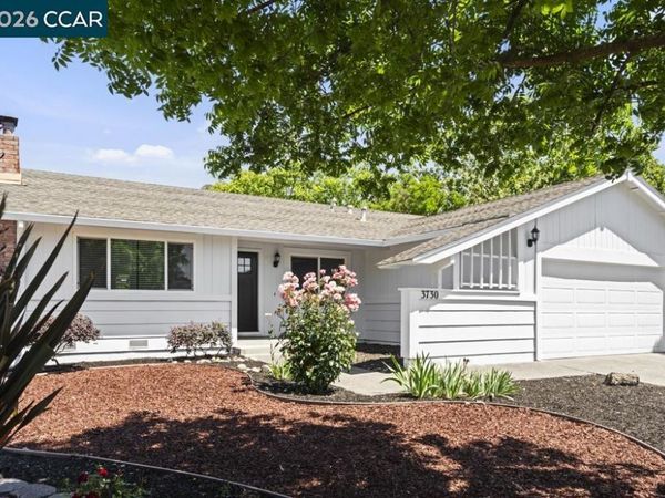 3730 Skyview Dr, Santa Rosa, CA 95403