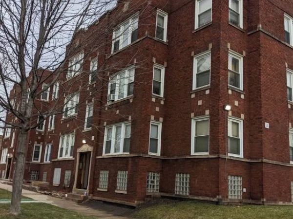 5444 W Huron Avenue , Chicago, IL 60644