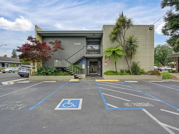 2398 Fair Oaks Blvd, Sacramento, CA 95825