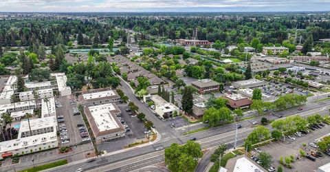 2398 Fair Oaks Blvd, Sacramento, CA 95825 Photo