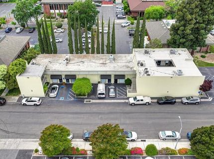 2398 Fair Oaks Blvd, Sacramento, CA 95825 Photo