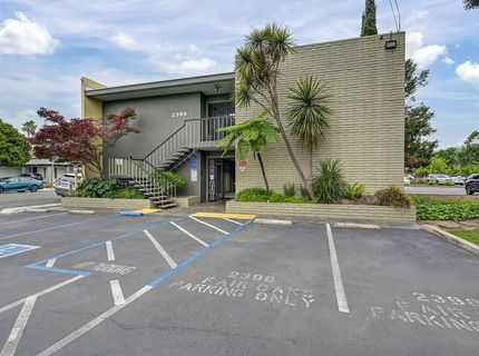 2398 Fair Oaks Blvd, Sacramento, CA 95825 Photo