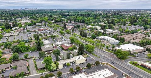 2398 Fair Oaks Blvd, Sacramento, CA 95825 Photo