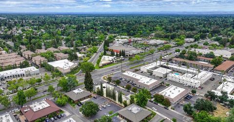 2398 Fair Oaks Blvd, Sacramento, CA 95825 Photo