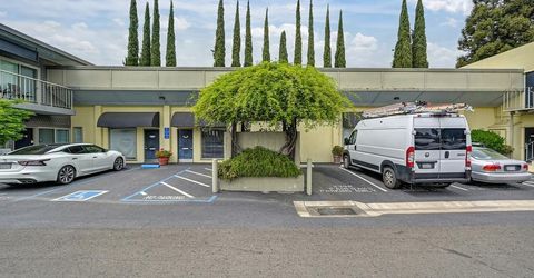 2398 Fair Oaks Blvd, Sacramento, CA 95825 Photo