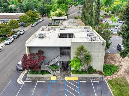 2398 Fair Oaks Blvd, Sacramento, CA 95825 Photo