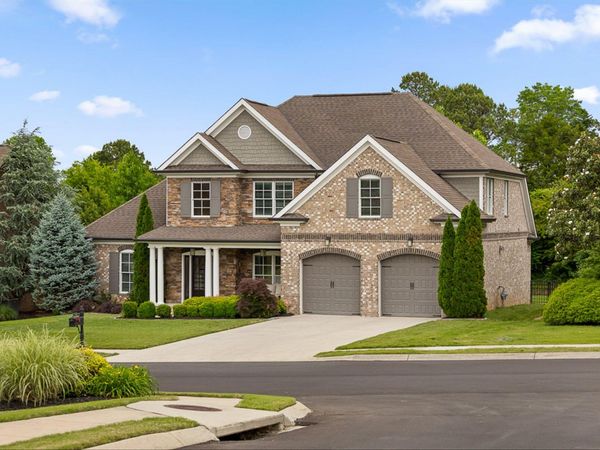 7997 Hampton Cove Drive , Ooltewah, TN 37363
