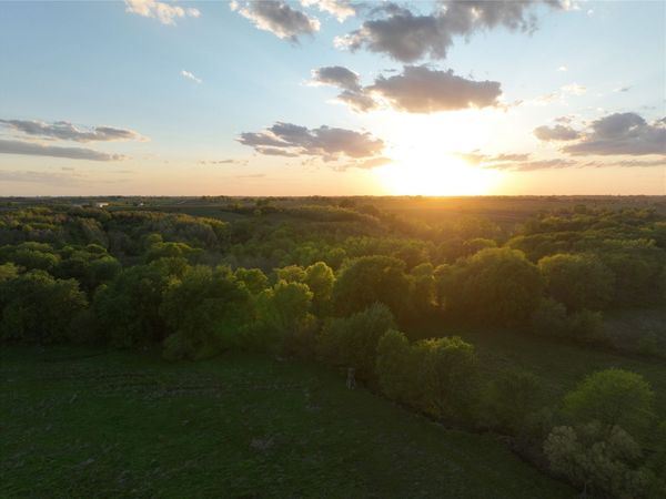 01 105th Street, Allerton, IA 50008