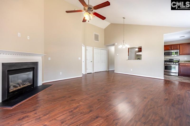 832 Chablis Drive  Photo 6